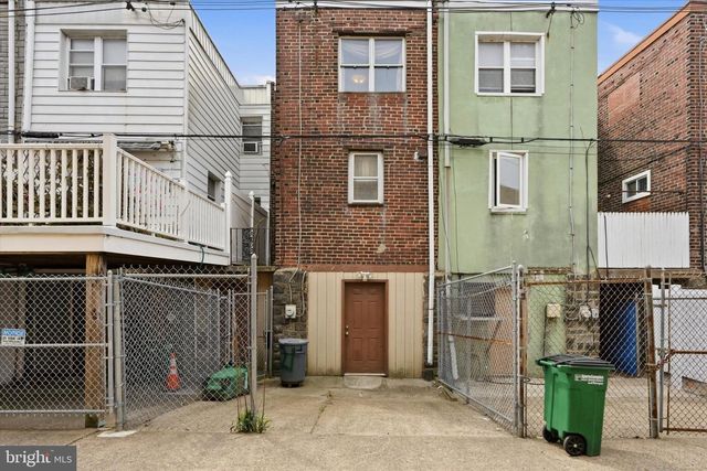 1621 PACKER AVE, Philadelphia, PA 19145