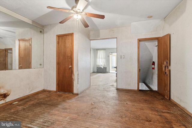 1621 PACKER AVE, Philadelphia, PA 19145