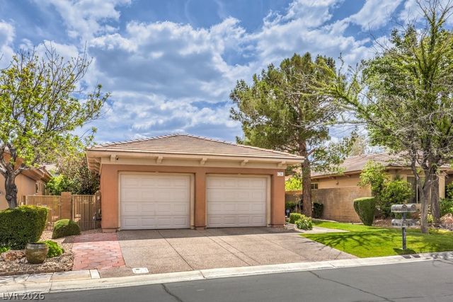 26 Emerald Dunes Circle, Henderson, NV 89052
