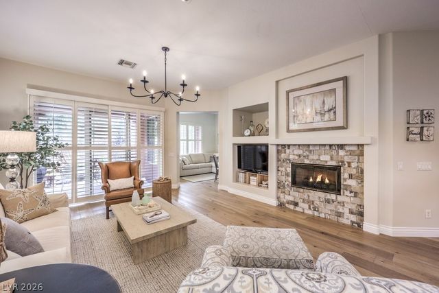 26 Emerald Dunes Circle, Henderson, NV 89052