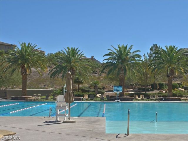 26 Emerald Dunes Circle, Henderson, NV 89052