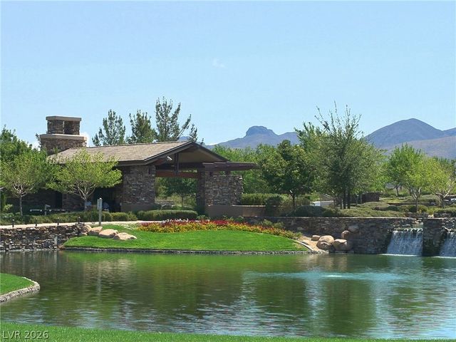 26 Emerald Dunes Circle, Henderson, NV 89052