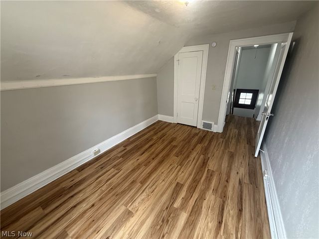 1422 Elder Avenue, Akron, OH 44301