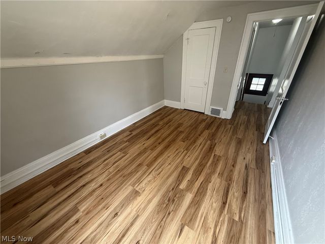 1422 Elder Avenue, Akron, OH 44301