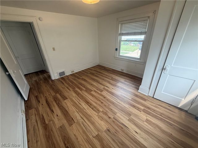 1422 Elder Avenue, Akron, OH 44301