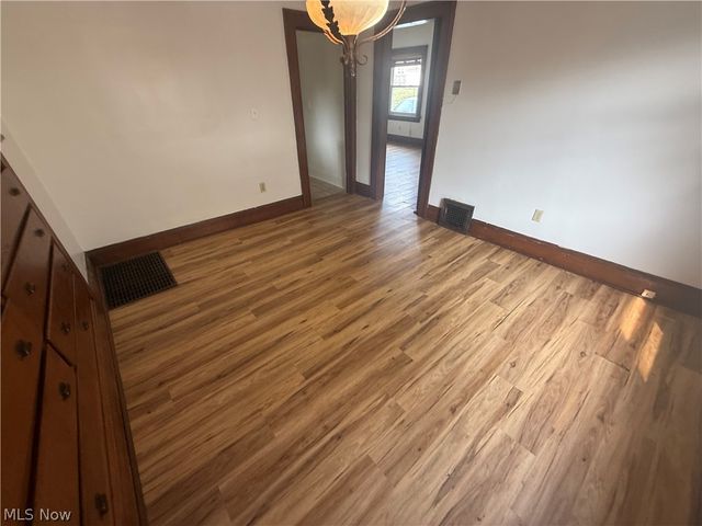 1422 Elder Avenue, Akron, OH 44301