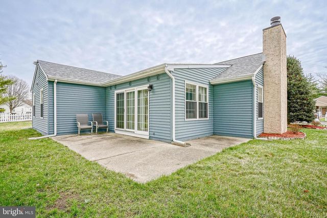 4 KNOLLWOOD DR, Woodbury, NJ 08096