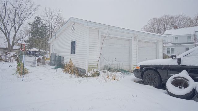 1650 Longmeadow St, Longmeadow, MA 01106