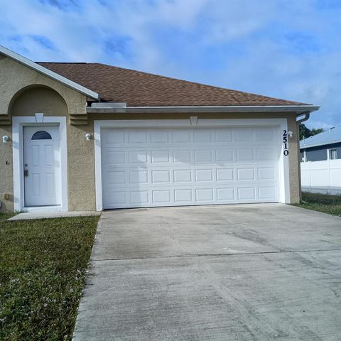 2510 SW Chestnut Lane, Port St Lucie, FL 34953