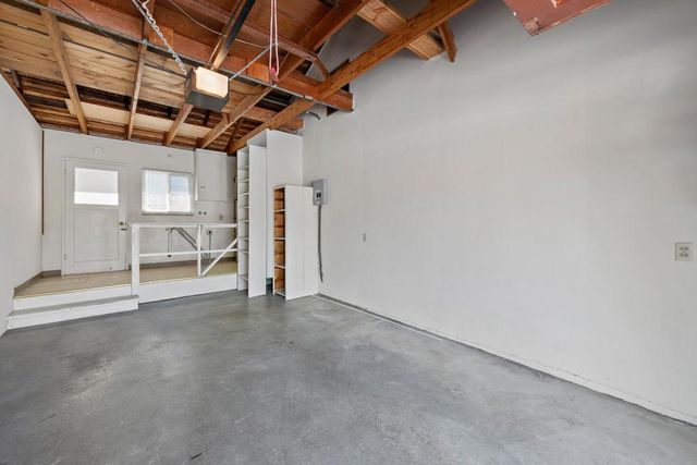971977 Oak Lane, Menlo Park, CA 94025