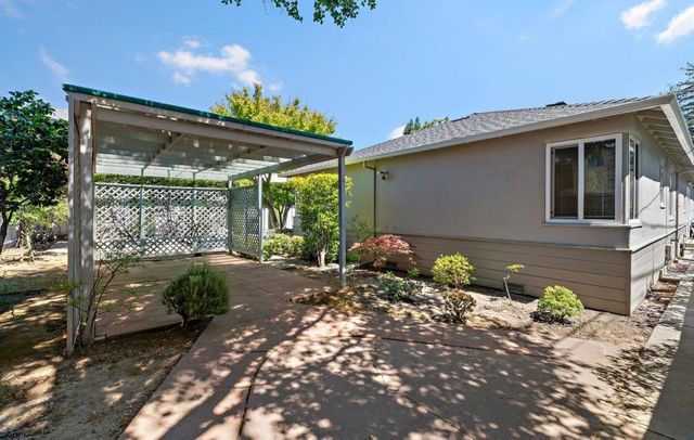 971977 Oak Lane, Menlo Park, CA 94025