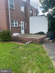 3228 TOM SWEENEY DR, Brookhaven, PA 19015