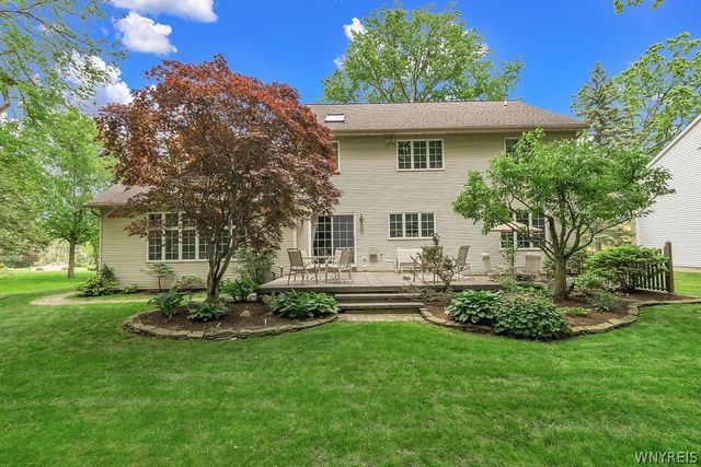 112 Trails End, Grand Island, NY 14072