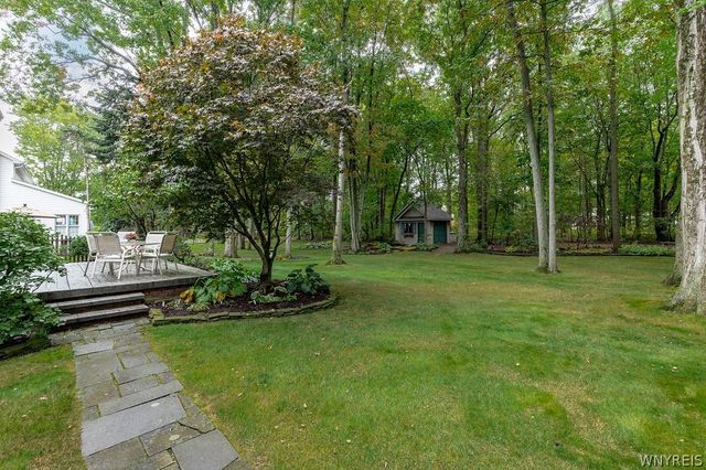 112 Trails End, Grand Island, NY 14072