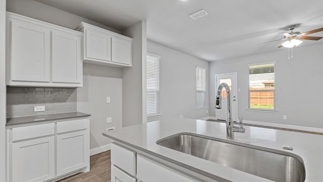 15633 LEINSTER Pass, Fort Worth, TX 76247