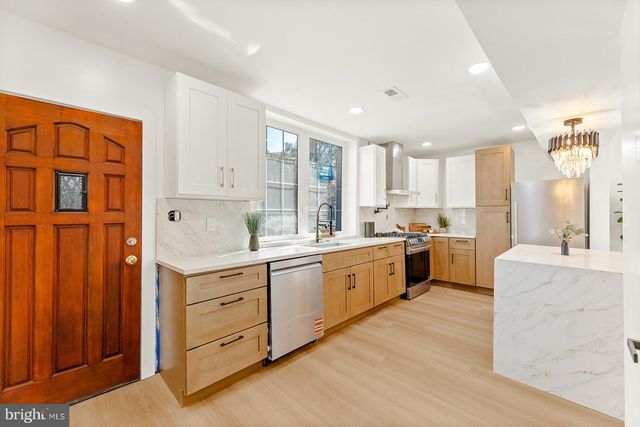 913 STRATFORD AVE, Elkins Park, PA 19027