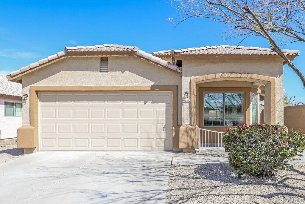 4332 W Alta Vista Road, Laveen, AZ 85339