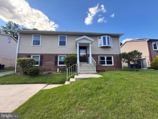 6208 CHEVERLY PARK DR, Cheverly, MD 20785