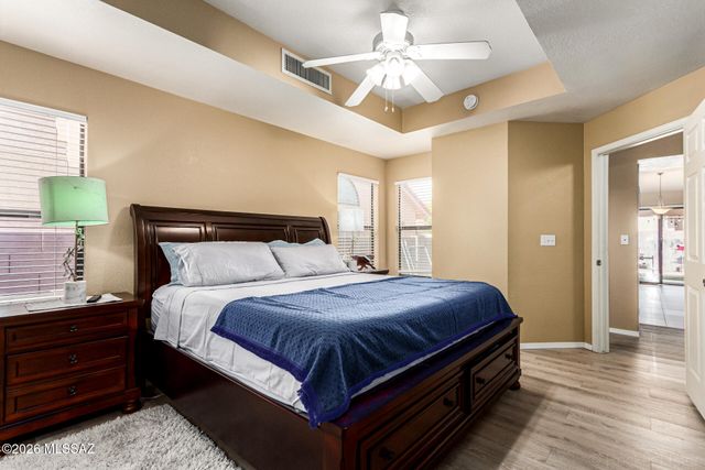 9009 N Twain Street, Tucson, AZ 85742