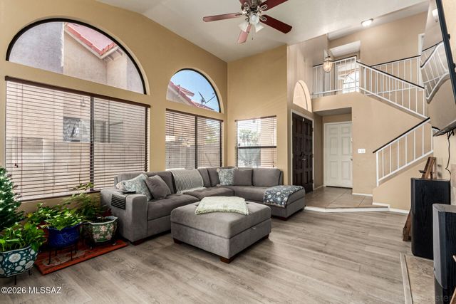9009 N Twain Street, Tucson, AZ 85742