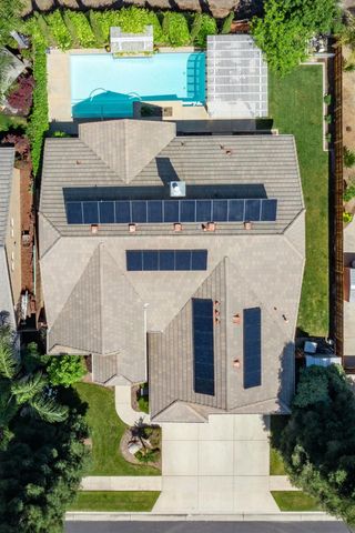 2691 Stuart Avenue, Clovis, CA 93611