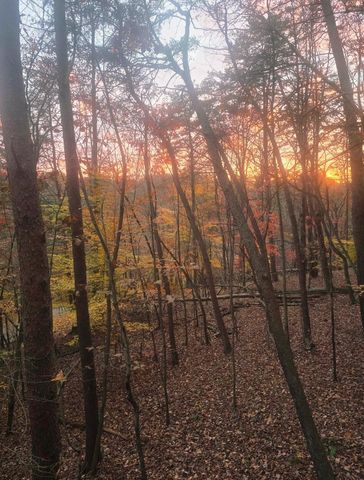 1015 Taos Lane, Hide A Way Hills, OH 43107