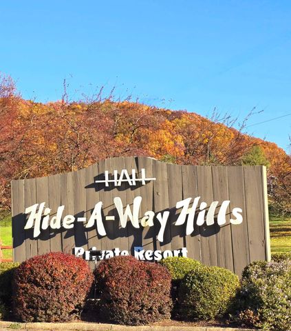 1015 Taos Lane, Hide A Way Hills, OH 43107