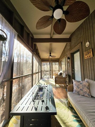 1015 Taos Lane, Hide A Way Hills, OH 43107