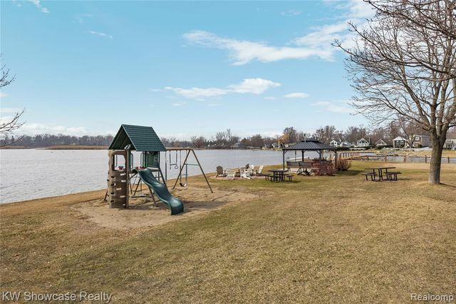 00 Forest Bay Drive, Waterford, MI 48328