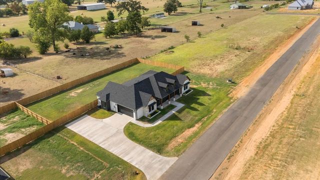 7727 Molina Drive, Tyler, TX 75704