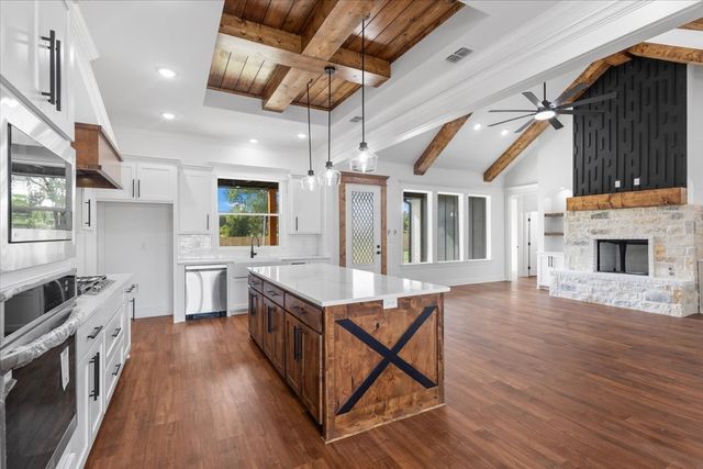 7727 Molina Drive, Tyler, TX 75704