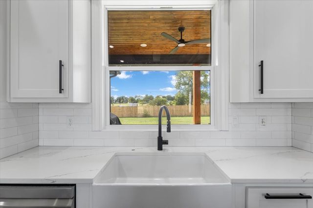 7727 Molina Drive, Tyler, TX 75704