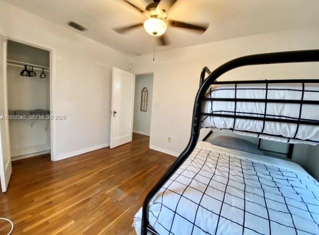 4619 SW 10th St ., Miami, FL 33134