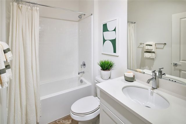 16582 Bottlebrush Lane 1, Fontana, CA 92336