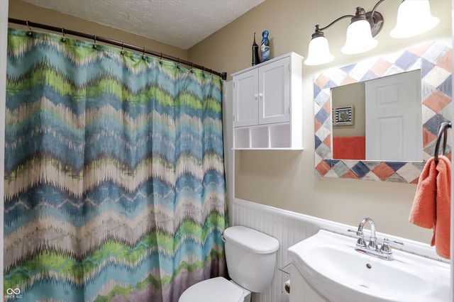 12222 Sycamore Drive, Indianapolis, IN 46236