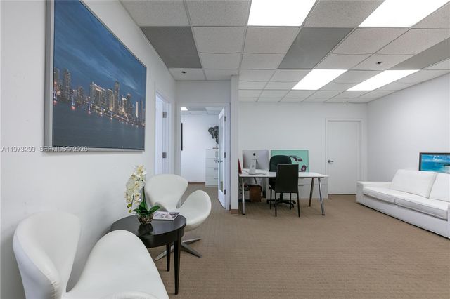 150 SE 2nd Ave 1401, Miami, FL 33131