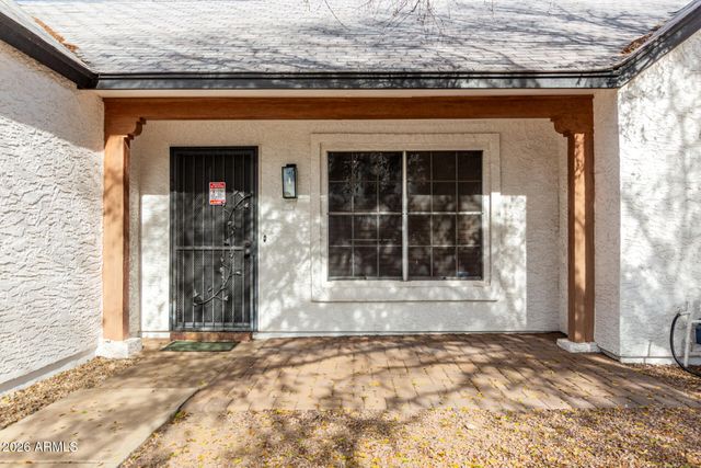 1002 E ORAIBI Drive, Phoenix, AZ 85024