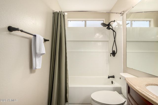 1002 E ORAIBI Drive, Phoenix, AZ 85024