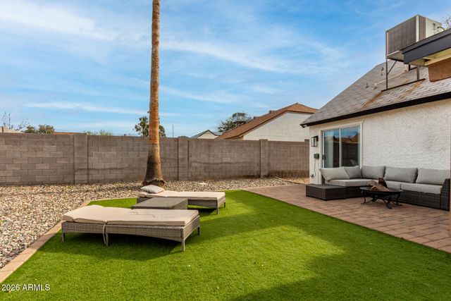 1002 E ORAIBI Drive, Phoenix, AZ 85024