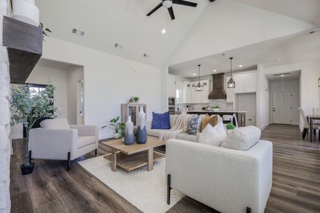 2378 County Road 1112, Farmersville, TX 75442