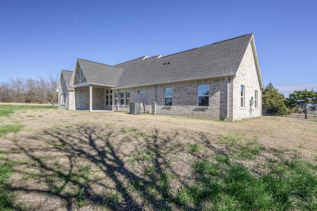 2378 County Road 1112, Farmersville, TX 75442