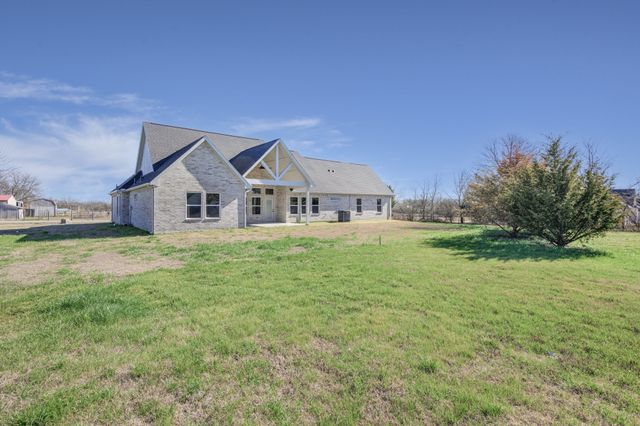2378 County Road 1112, Farmersville, TX 75442