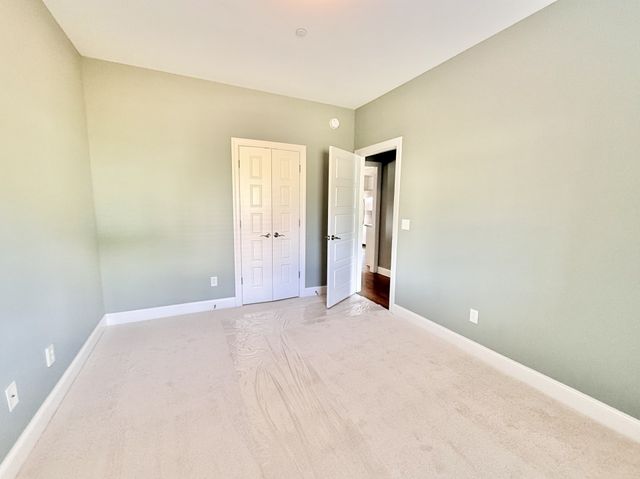 1301 Rivercrest Dr, Murfreesboro, TN 37129