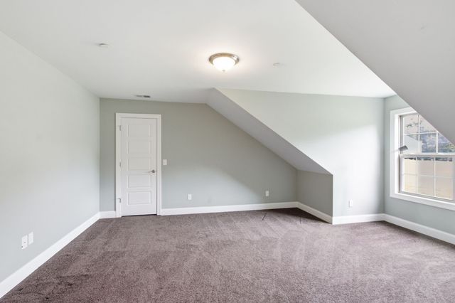 1301 Rivercrest Dr, Murfreesboro, TN 37129