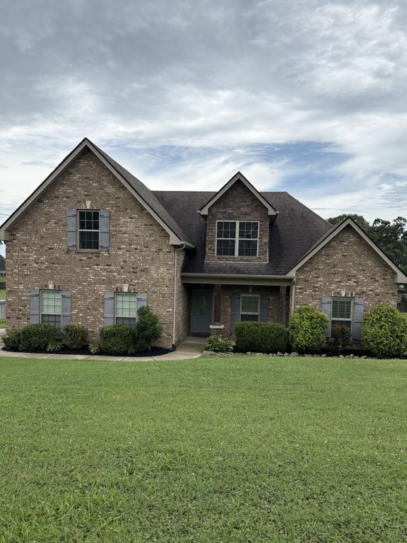 1301 Rivercrest Dr, Murfreesboro, TN 37129