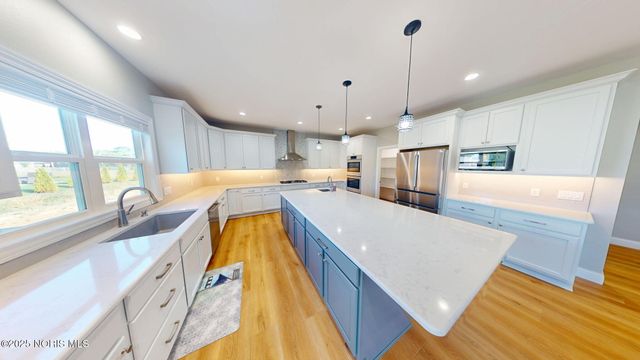 6316 Pimlico Road, Whitehouse, OH 43571