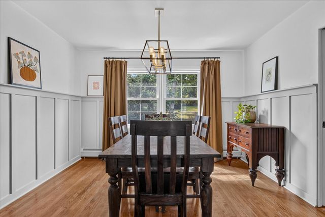 2656 Plumbrook Drive, Bloomfield Hills, MI 48304