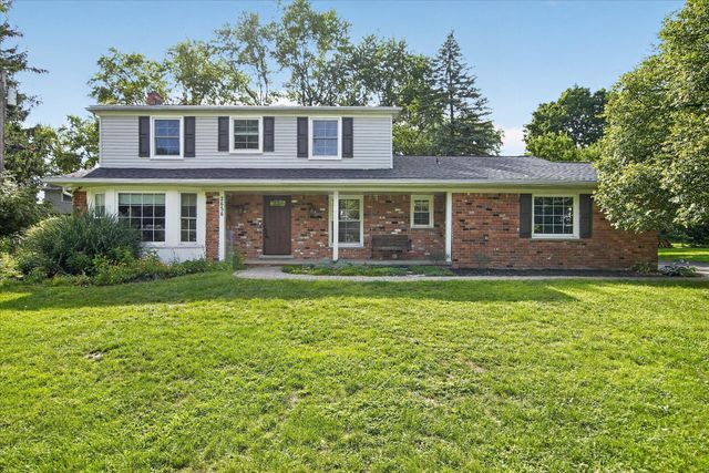 2656 Plumbrook Drive, Bloomfield Hills, MI 48304