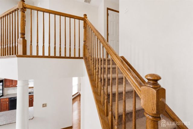 101 Wellington Park Drive, Princeton, NJ 08540
