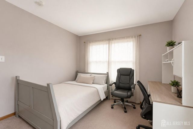 101 Wellington Park Drive, Princeton, NJ 08540